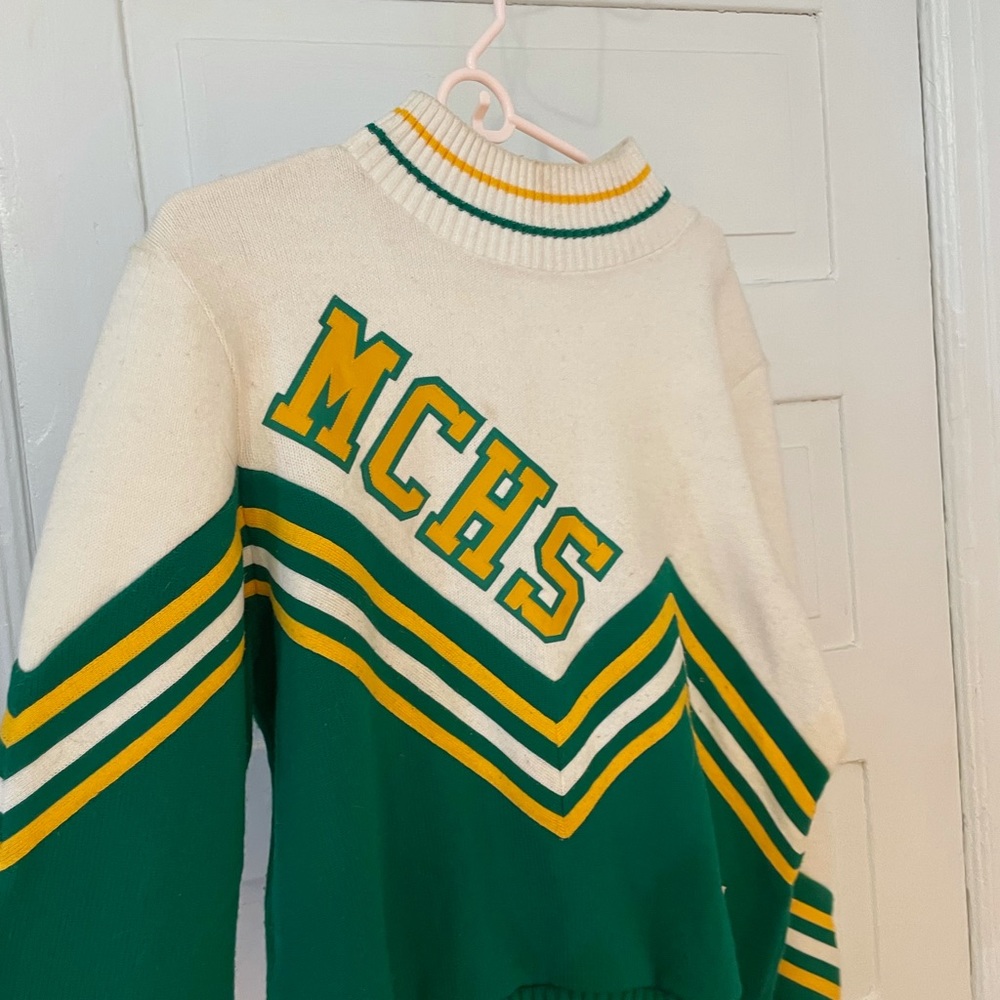 AMAZING vintage cheer sweater!! 80s vibes!!